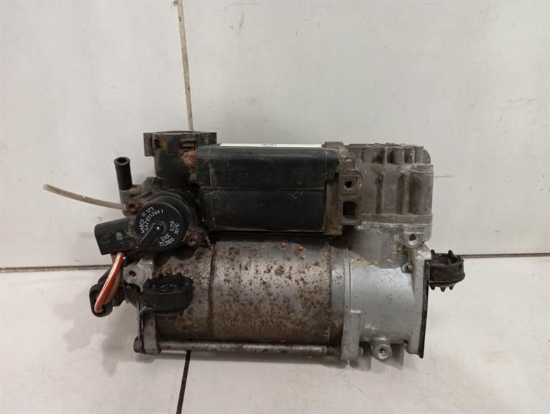 Maybach 62 V240 Air Suspension Pump A2113200304 Compressor Air Suspension