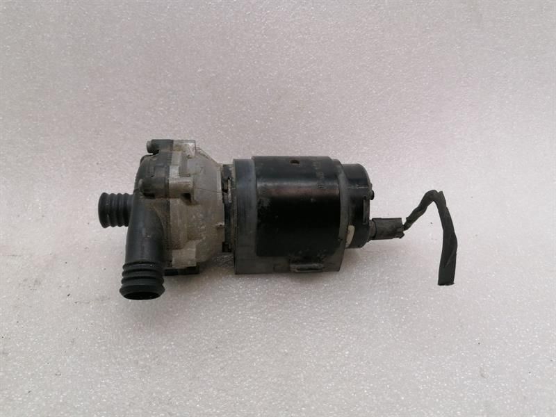 Mercedes S-class W220 Additional Cooling Pump A0005000386 Coolant Pump Pump