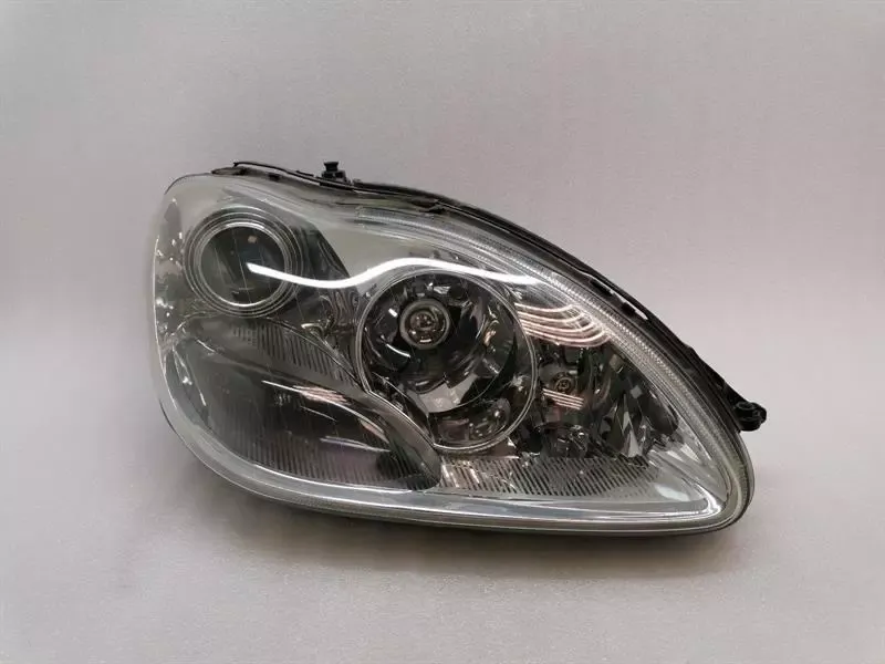 Mercedes S-class W220 Right Headlight A2208203661 Headlights Right MOP Xenon