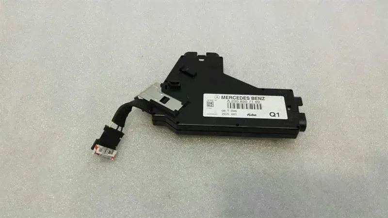 Mercedes SL R230 Left Antenna Amplifier A2308207189 Antenna Strengthening Left