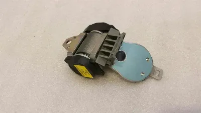 Mercedes SL R230 right rear seat belt A2308600486 seat belt rear belt