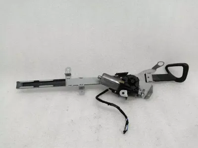 Mercedes CLK W209 right seat belt feeder A2098600282 front right belt sender