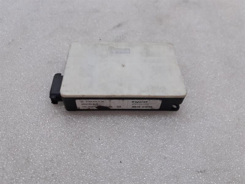 Mercedes CL W216 Distance Radar Sensor A0045427718 Radar Sensor CAS Distronic+