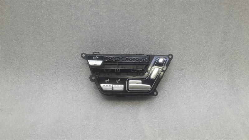 Mercedes S-class W221 rear right seat switch A2218708751 seat rear R switch