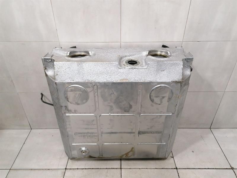 Ferrari 550 Maranello F133 Fuel Tank 165129 Fuel Tank