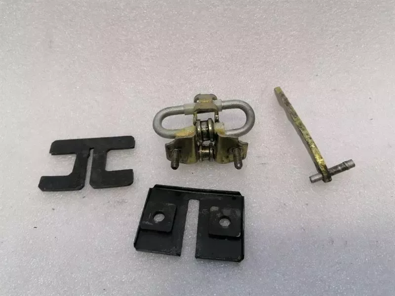 FERRARI 550 MARANELLO F133 LH DOOR BRAKE 65195200