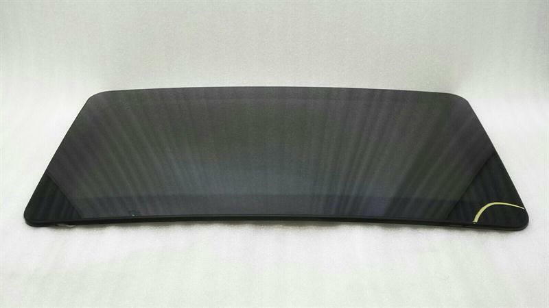 Mercedes CLS W219 Sunroof Glass A2197800021 Sliding Roof Glass.