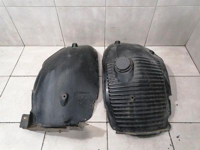 MAYBACH 57 W240 WHEEL ARCH PLASTIC SET A2408800805 WHEEL RUN COVER FRONT Re