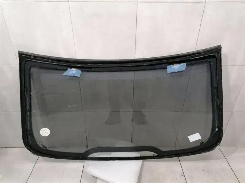 MAYBACH 57 W240 WINDSCREEN A2406700480 WINDSCREEN
