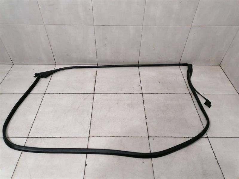 MAYBACH 57 W240 Door Seal A2407200278 Door Seals FRONT RIGHT FRONT RIGHT