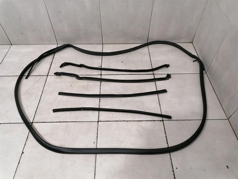 MAYBACH 57 W240 Door Seal A2407300178 Door Seals REAR LEFT REAR LEFT