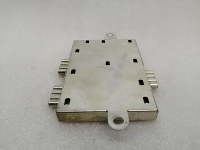 Maybach 57 W240 Electronic Module A2408204489 Control Unit Antenna Splitter TV