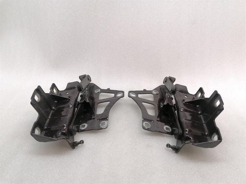 MAYBACH 57 W240 Bonnet Hinge A2408800128 Hood Hinge