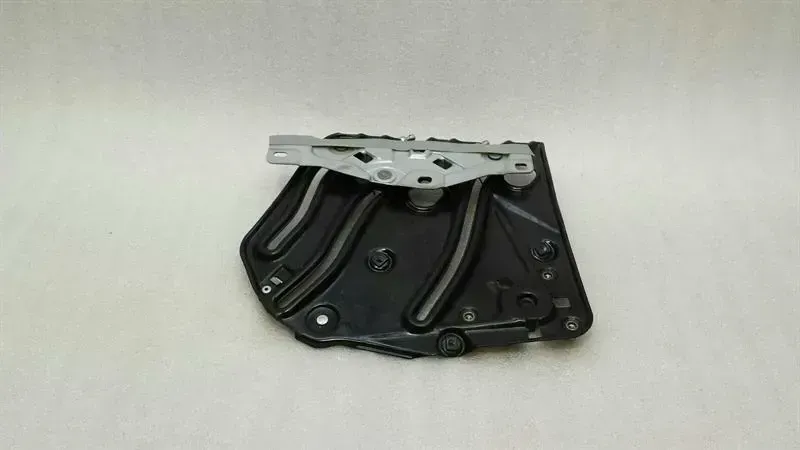 Mercedes SL R230 RRH door winder A2306700403 rear right power window