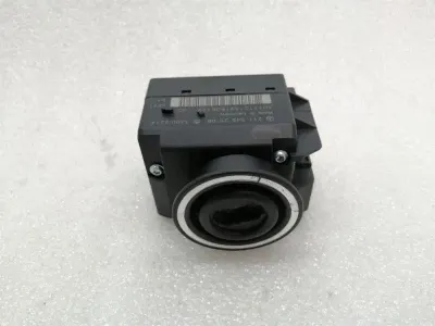 Mercedes CLS W219 Electronic Module A2115452508 Control Unit EZS