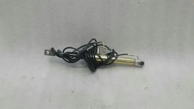 Mercedes SL R230 Right Hydraulic Cylinder A2308001272 Hydraulic Cylinder Right.