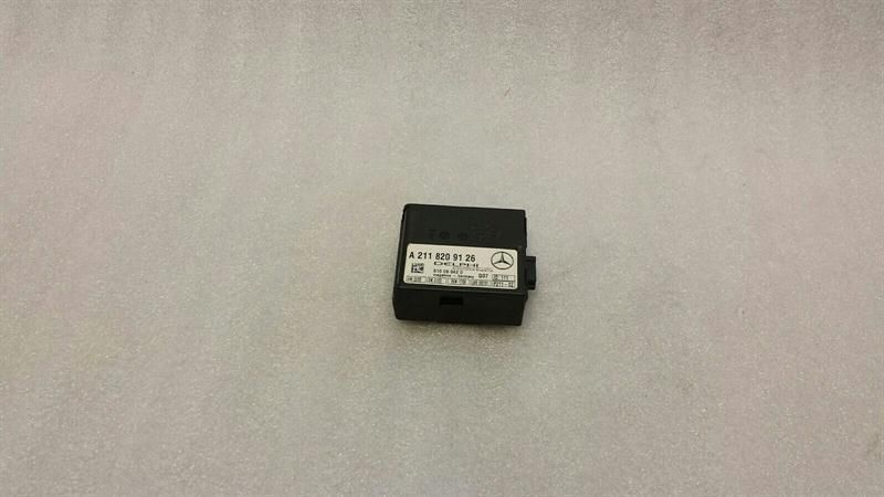 Mercedes SL R230 W211 W219 Alarm Control Module A2118209126 Alarm Control Unit