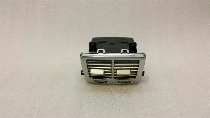 Mercedes CL W216 Rear Air Vent A2218301054 Rear Vent Nozzle