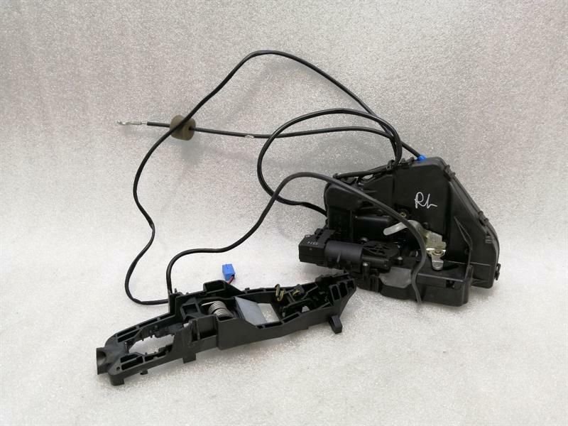 Mercedes W219 CLS RLH door lock A2197300735 door lock rear left keyless go