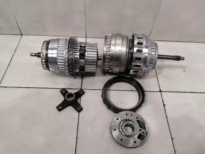 Mercedes CLS63 AMG W218 Gearbox Parts A2212721031 Gearbox 722.931