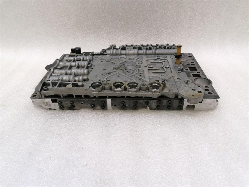 Mercedes SL R230 Gearbox Tronic Valve Body A2202701906 Transmission