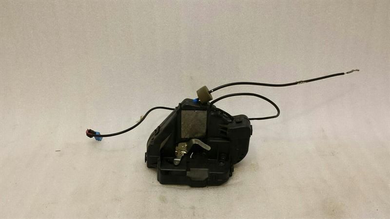 Mercedes CLS W219 rear right door lock A2197300435 door lock rear right