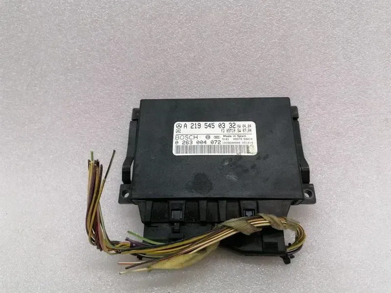 Mercedes CLS W219 PDC parking module A2195450332 PTS control unit parking aid