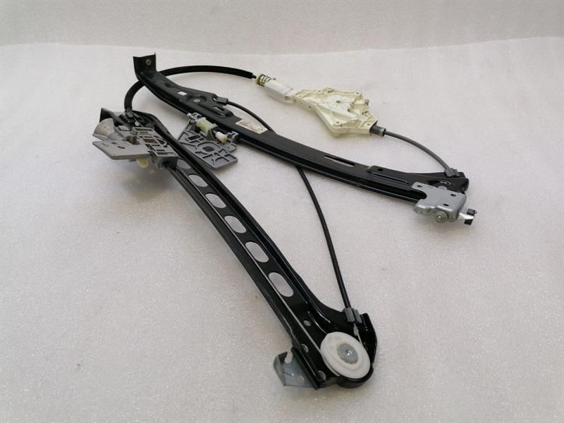 Mercedes CLS W219 Left Rear Door Winder A2197300946 Window Regulator Rear Left