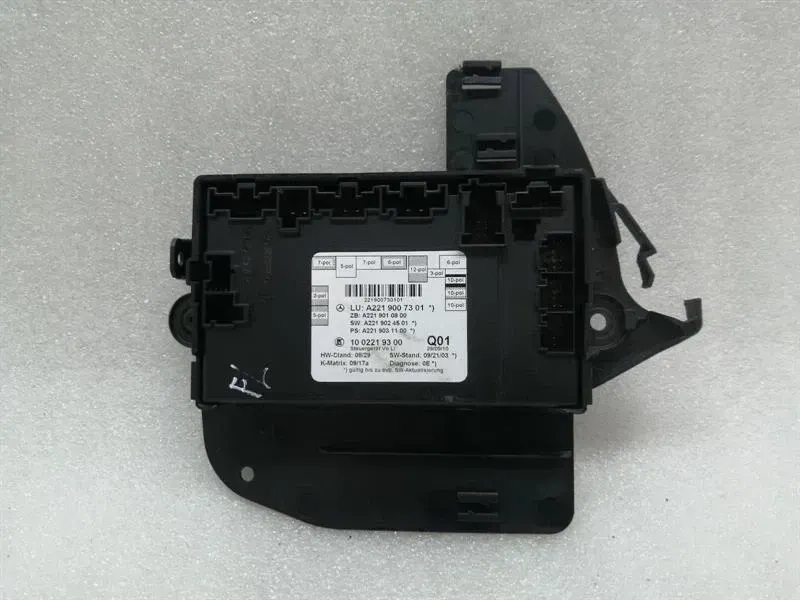 Mercedes S-Class W221 front left door module A2219007301 door control unit front Li