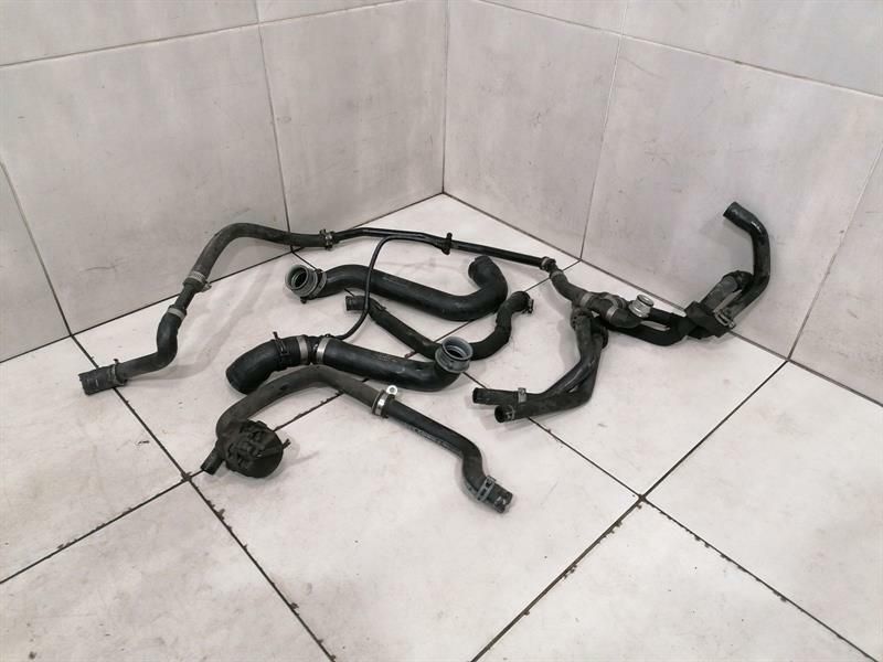 Mercedes CLS55 AMG W219 Cooling Pipe A2115013782 Cooling Water Hose Hose AMG