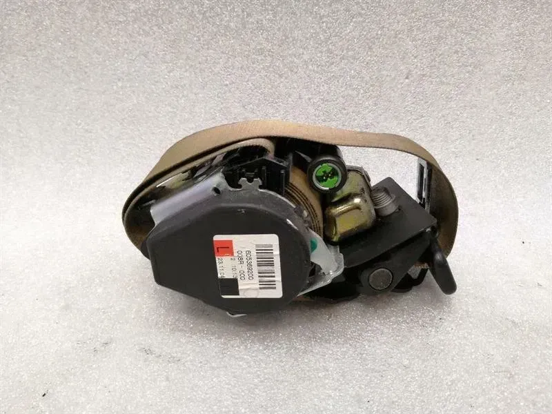 Mercedes CLS W219 front seat belt left A2118607985 seat belt belt front Li