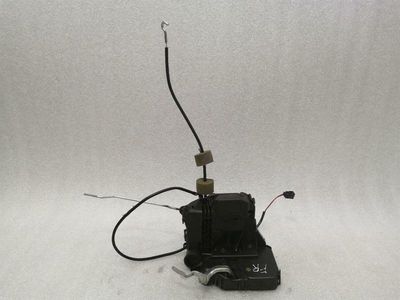 Mercedes CLS W219 front right door lock A2197200235 door lock front right