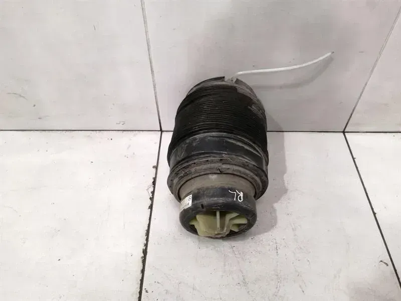 Mercedes E W212 rear airmatic air spring A2123200725 air suspension rear left