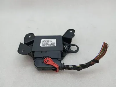 Mercedes SL R231 electronic module A2469003014 control unit park brake
