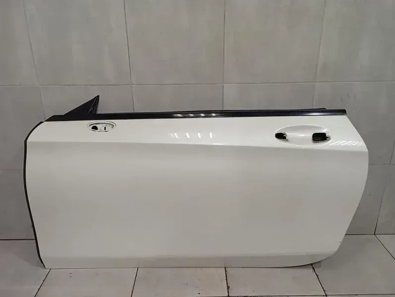 Mercedes CL W217 Left Front Door A2177200105 Door Front Left