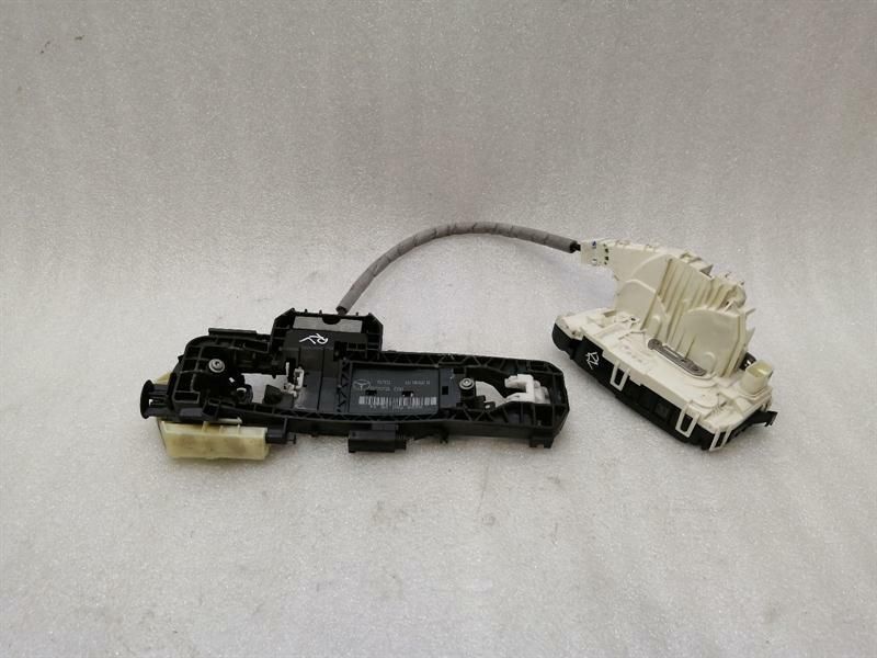Mercedes E Class W212 RLH door lock A0997300535 door lock rear left
