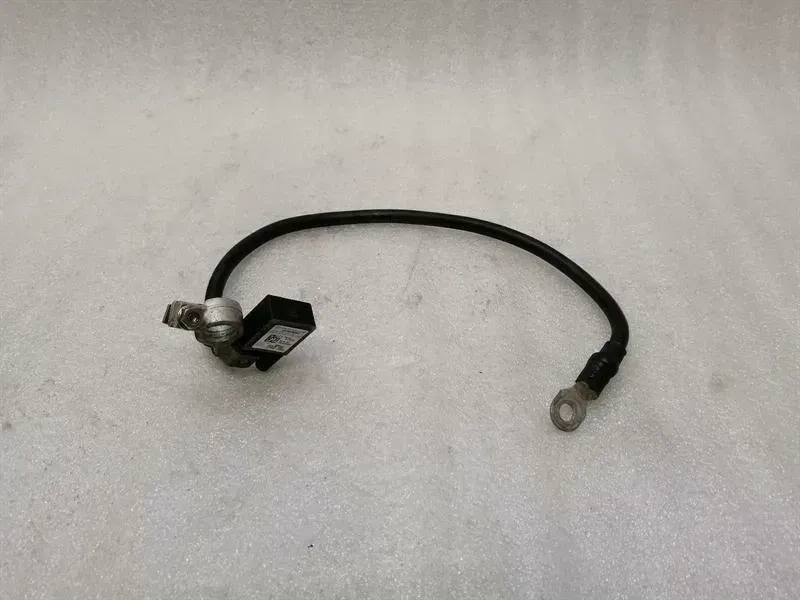 Mercedes E Class W212 Battery Cable A0009052902 Battery Wiring Harness