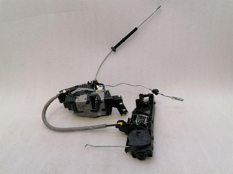 Mercedes GLE W292 C292 Right Front Door Lock A0997200601 Right Handlebar RHD