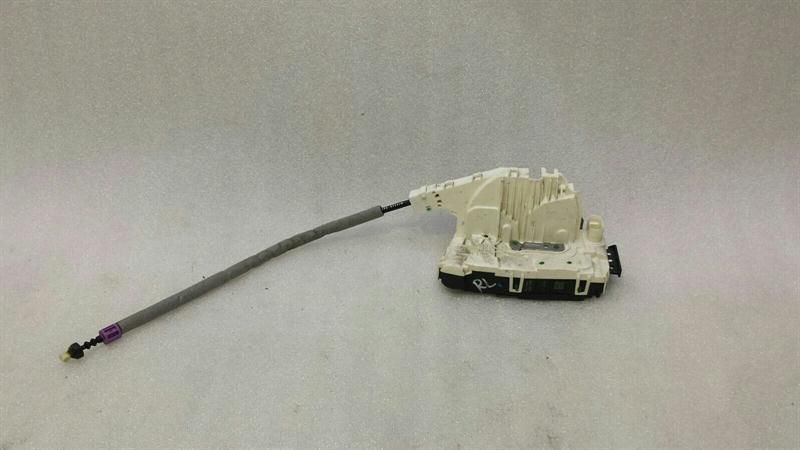 Mercedes CLS W218 door lock rear left A2047303535 RLH door lock