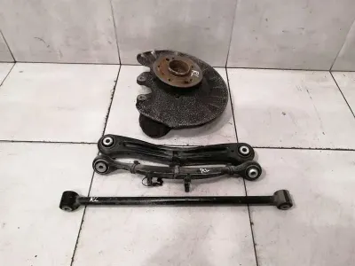 Mercedes ML W166 Left Rear Hub Set A1663500408 Wheel Bearing Housing Rear Left