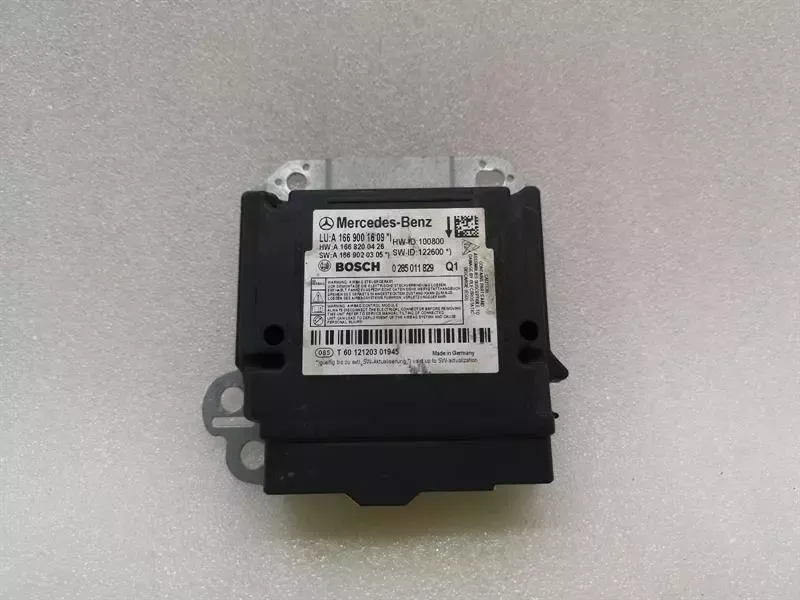 Mercedes G-Car W463 Safety Module ECU A1669001609 Air Control Unit SRS