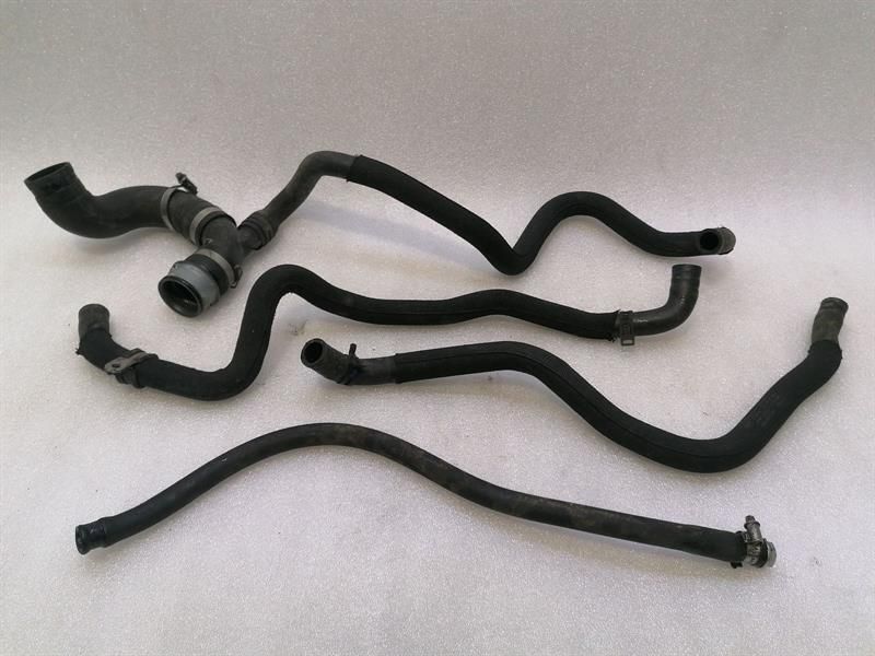 Mercedes G-Wagen W463 Cooling Pipe A4635019184 Cooling Water Hose Hose