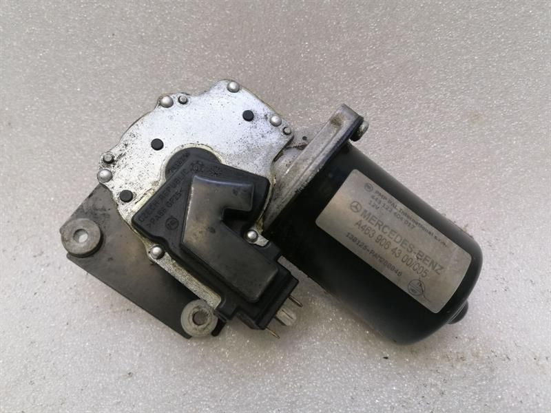 Mercedes G-Car W463 Front Wiper Engine A4639064300 Wiper Engine Front