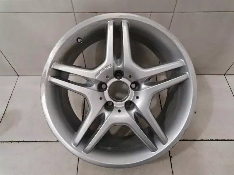 AMG Mercedes E Class W211 Alloy Wheel A2114012702 Alloy Wheel 9J X 18 H2 ET 39