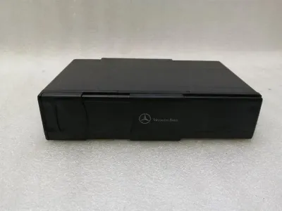 Mercedes S-Class W220 CD Changer A2208274642 CD Changer