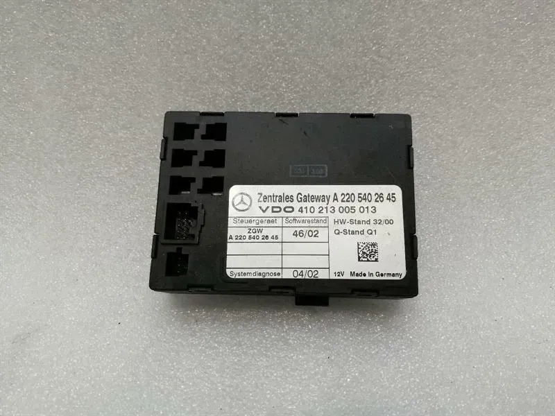 Mercedes CL W215 Getaway Module A2205402645 Central Gateway Control Unit