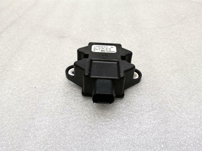 Mercedes GLS X166 GLS63 AMG ESP/YAW RATE Sensor A0065422618 Rotary Rate Sensor
