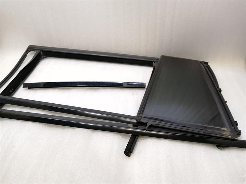 Mercedes GLS X166 AMG RLH Door Body Moulding A1667350325 Rear Left Strip