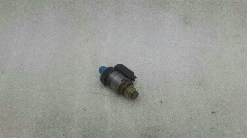 Mercedes CL W217 Gearbox Valve A2202770998 Valve Transmission Solenoid Solenoid Valve
