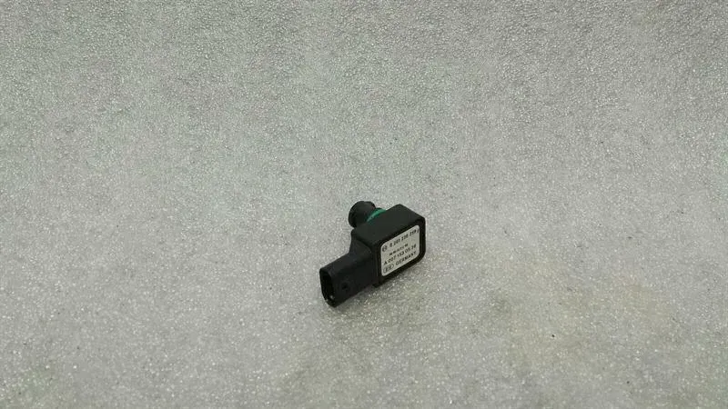 Mercedes S63 AMG W222 W217 Pressure Sensor A0071530528 Pressure Sensor M157